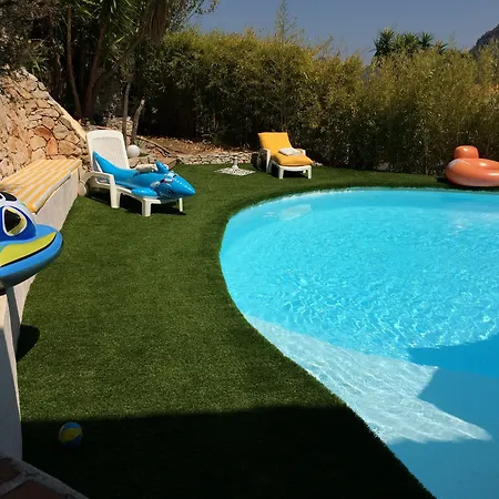 Plein La Vue Hotel